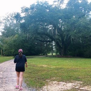 Meet your Posher, Quarles